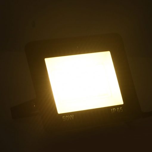 LED reflektor 50 W toplo bel
