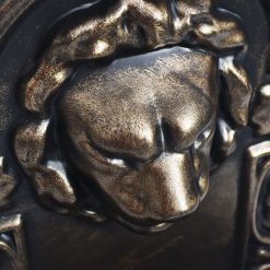 Stenska fontana levja glava bronasta