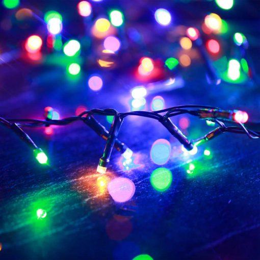 Kompaktna LED veriga s 400 LED lučkami večbarvna 4 m PVC